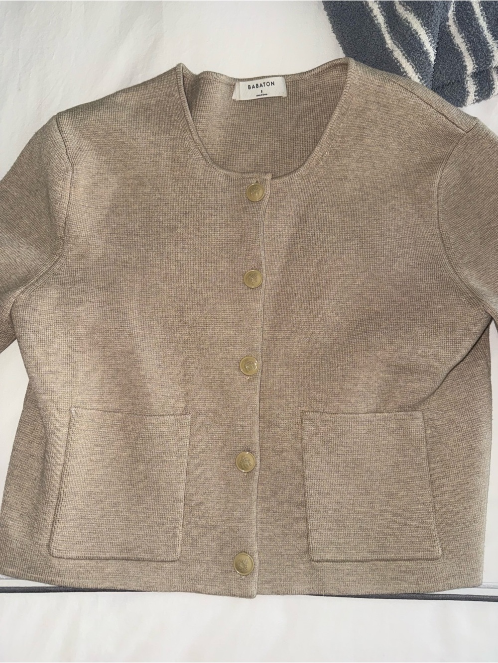 Aritzia Beige Button-Front Knit Cardigan - Picture 2 of 4